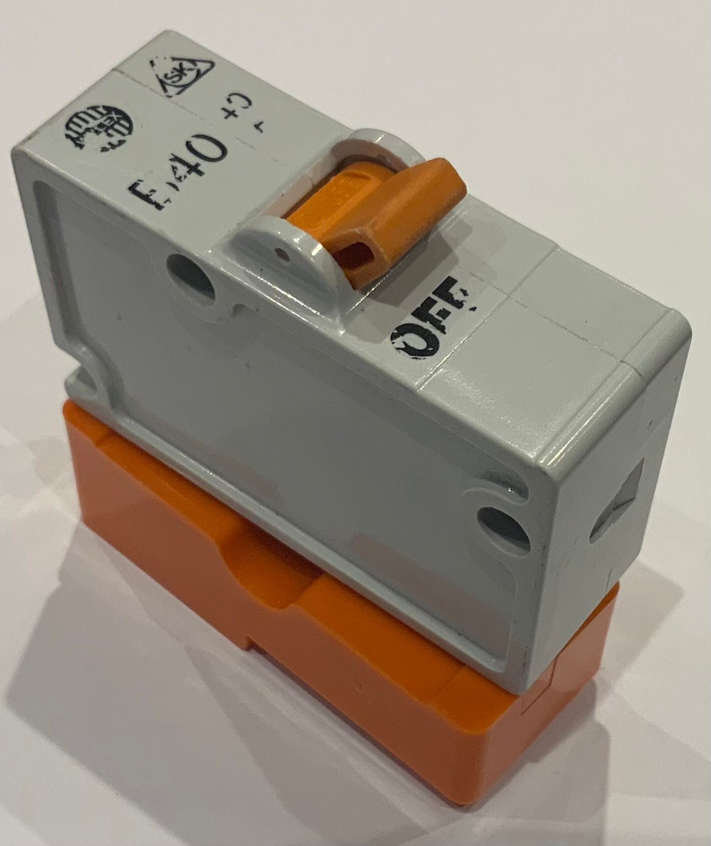 Wylex B40 Plug-in MCB - Used condition - with base shield