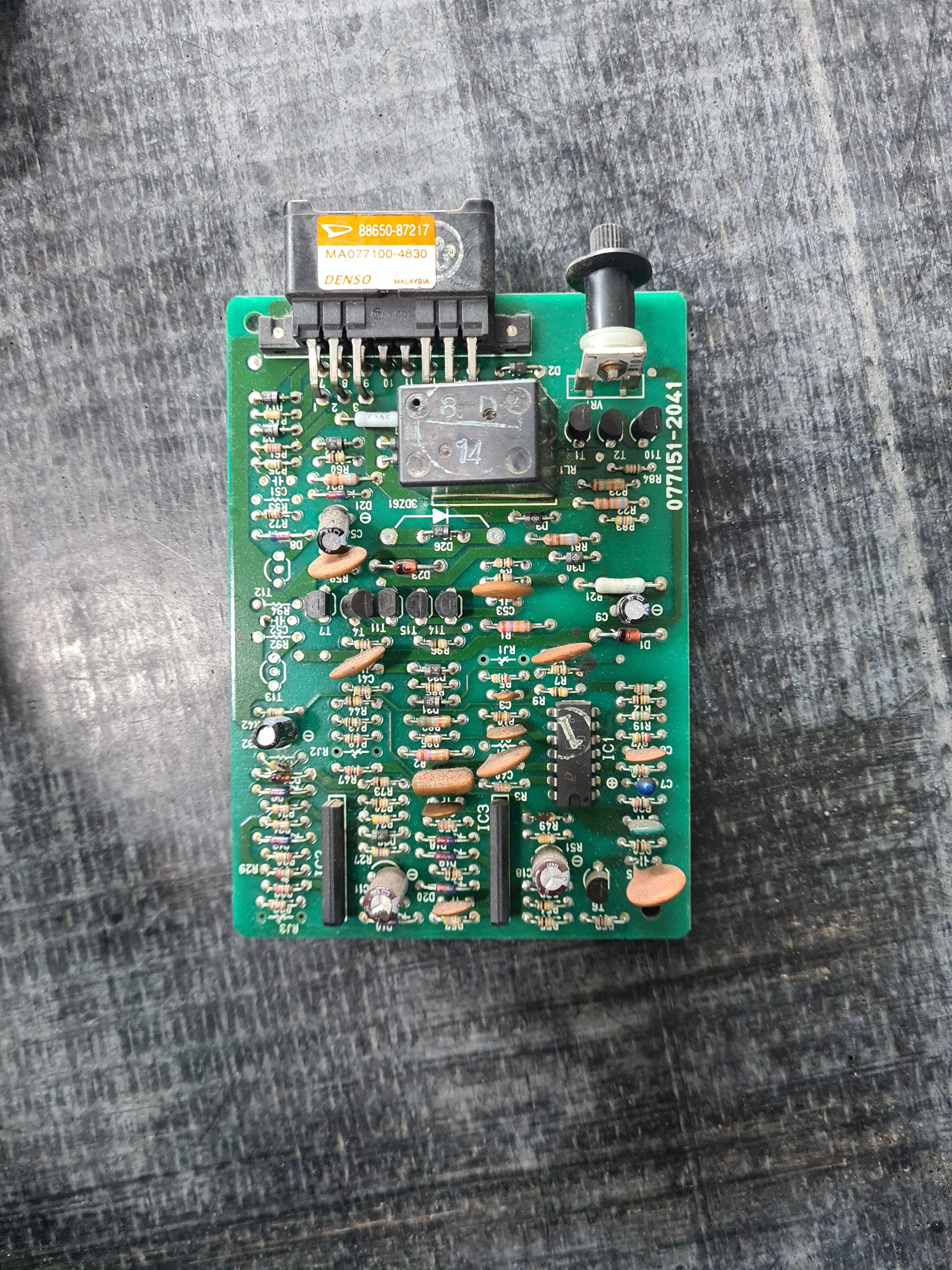 Perodua Kancil ecu a/c 88650-87217