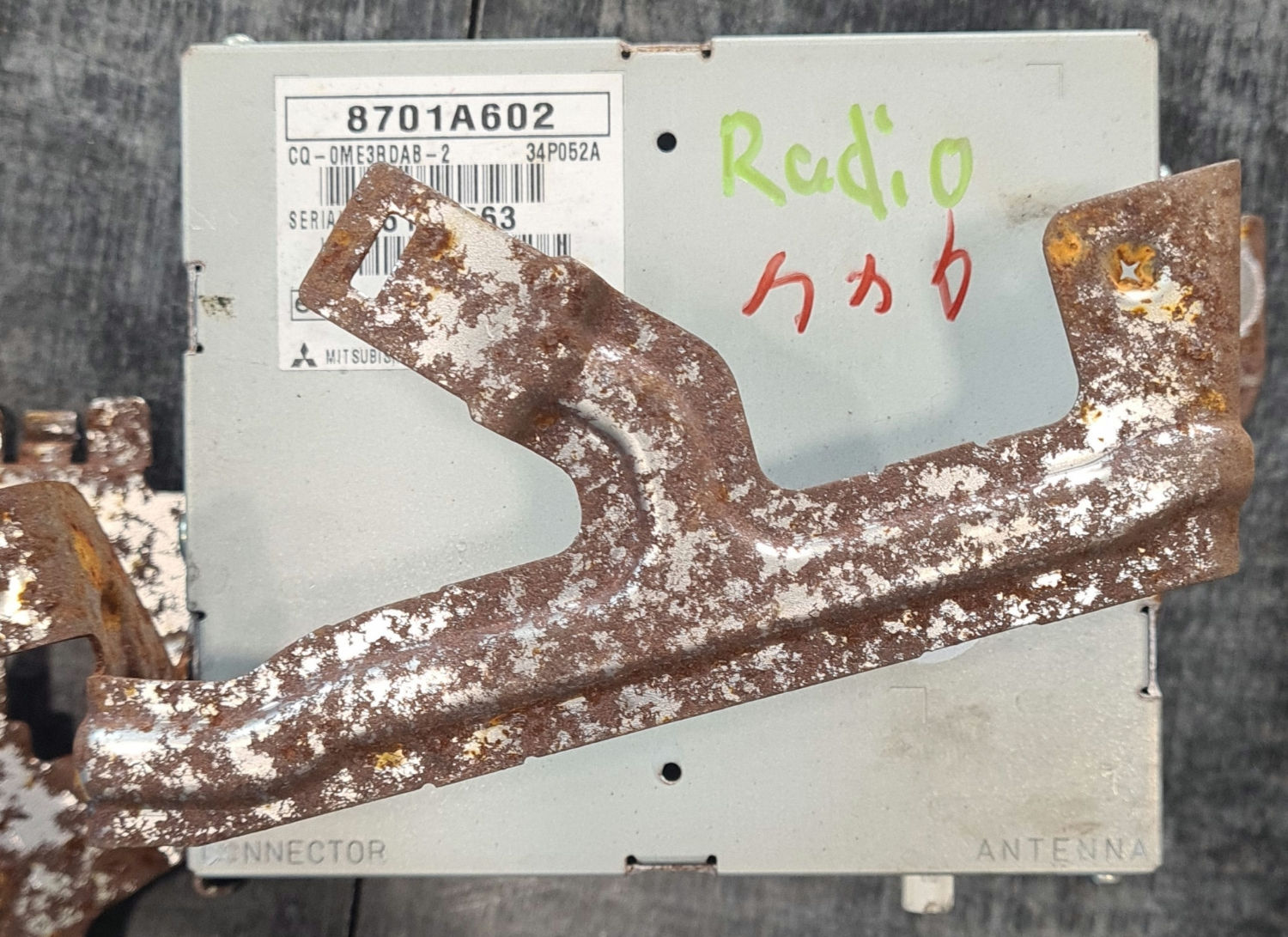 Mitsubishi axs radio modulo  8701a602