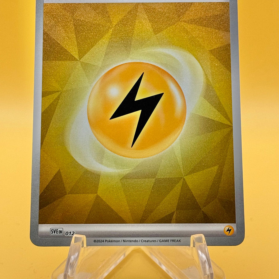 lightning energy card front