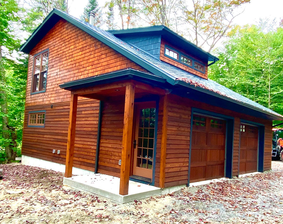 une maison avec garage