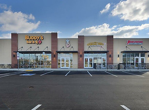 This is a View of the front of The Casual Pint Sevierville that carries The Peak Patch that is provided by Peak IV Hydration