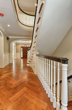 8  Foyer-Stairs