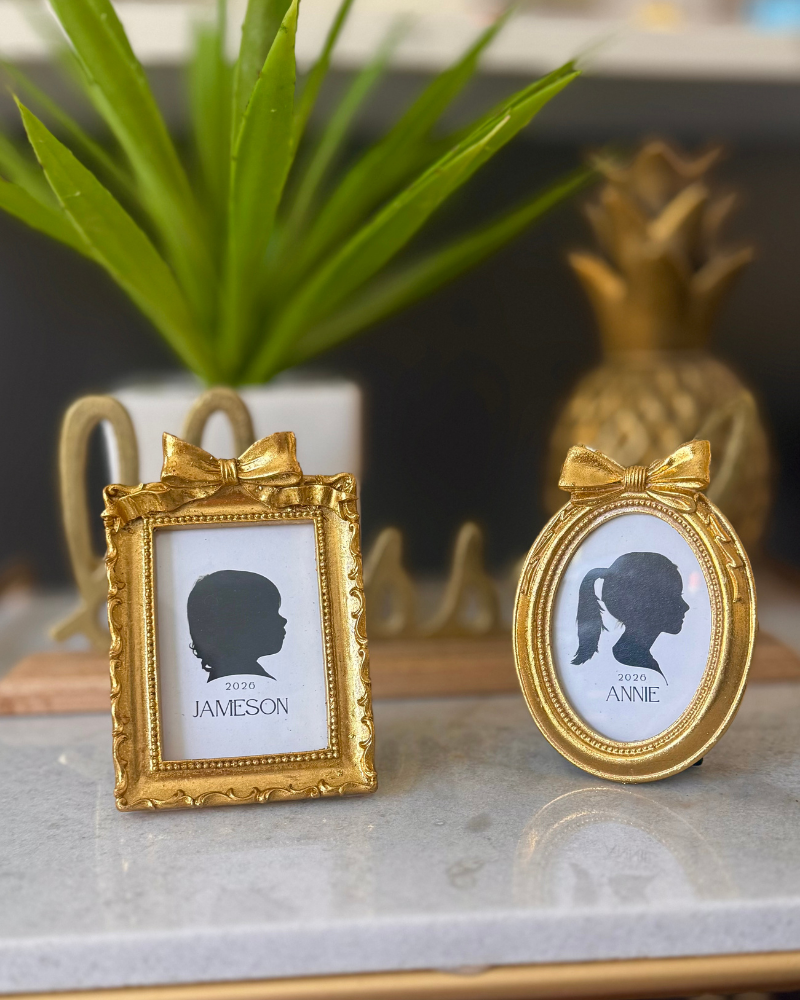 Thumbnail: Mini Silhouette Frame