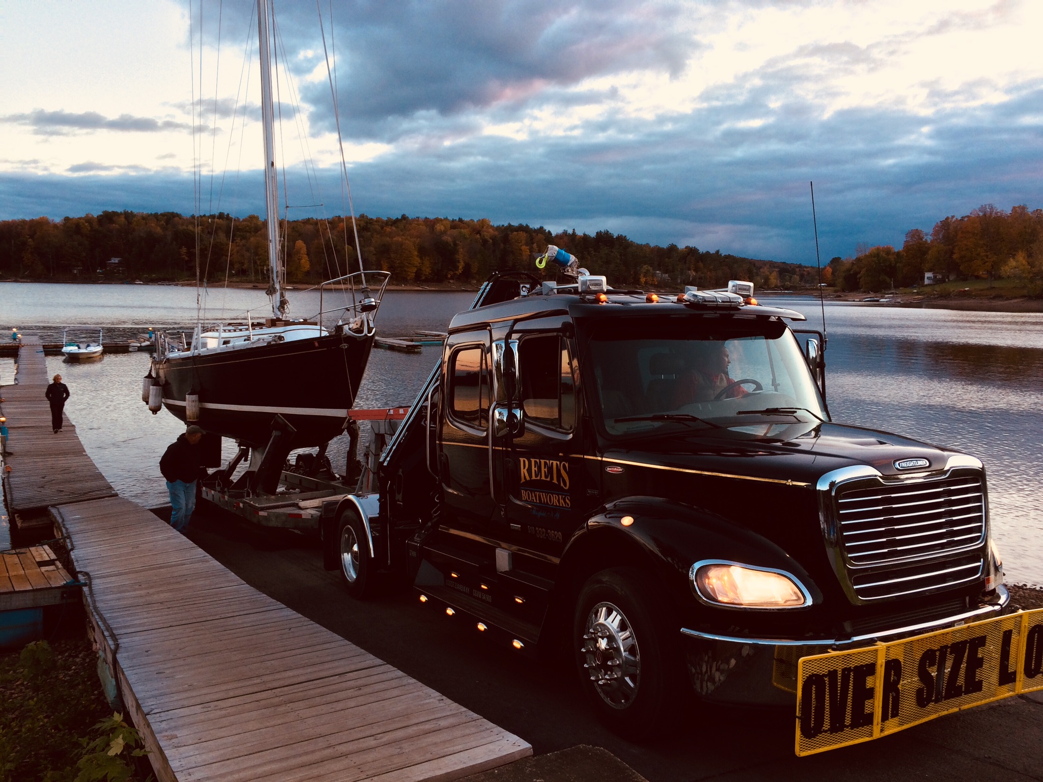 Indoor Boat Storage Marina slips Boat Rentals Reets Boatworks