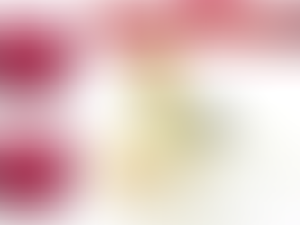 Can Cockatiels Eat Apples? Benefits, Risks, and Feeding Tips