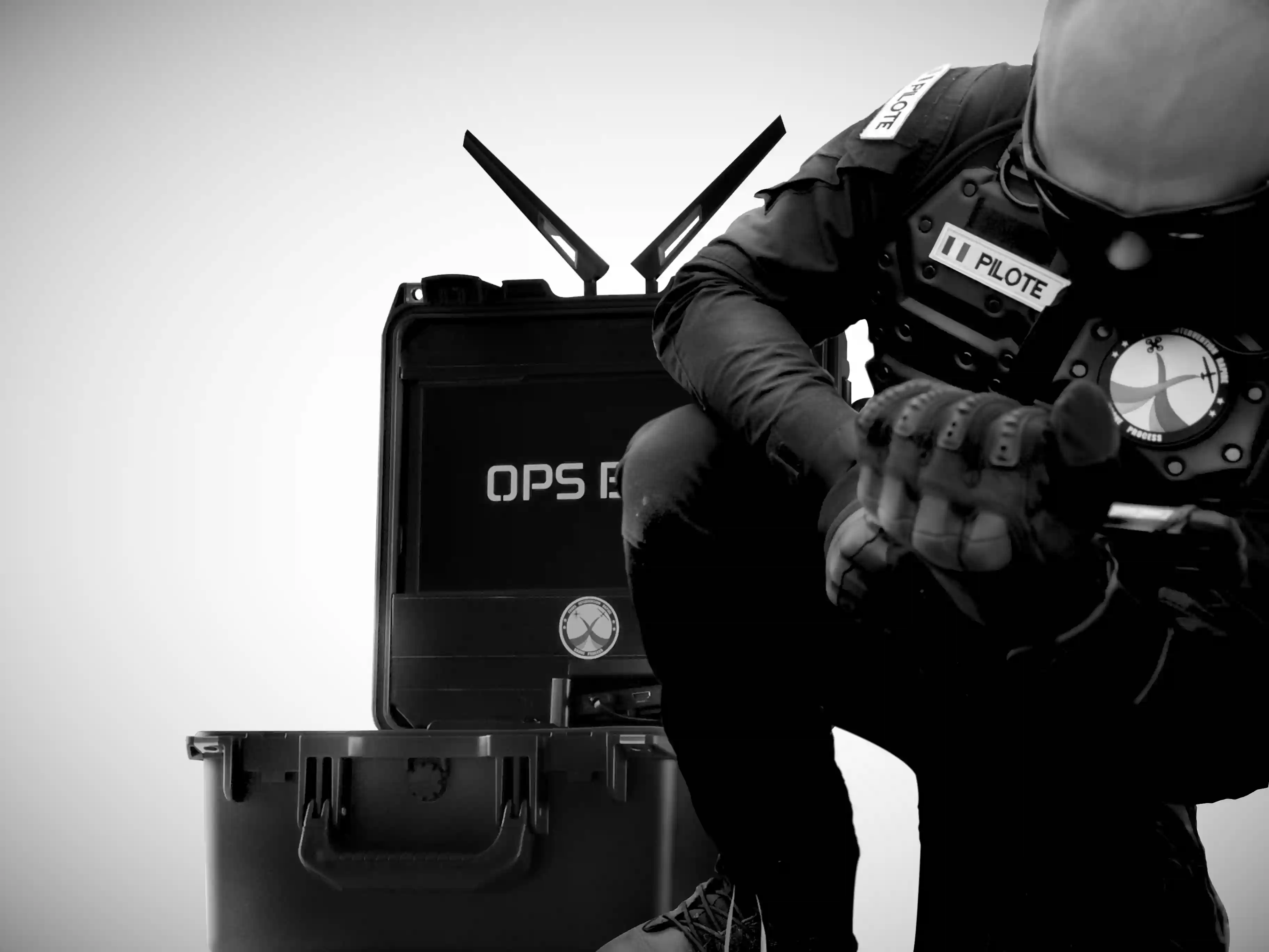 formation drone securite surveillance.webp