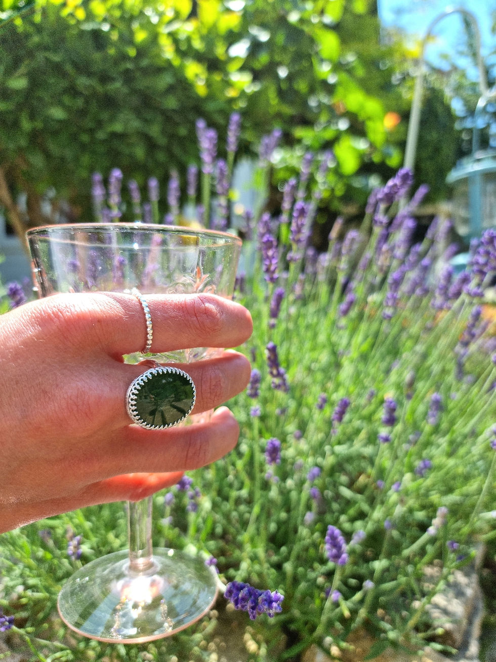 Thumbnail: Nephrite Jade crown ring
