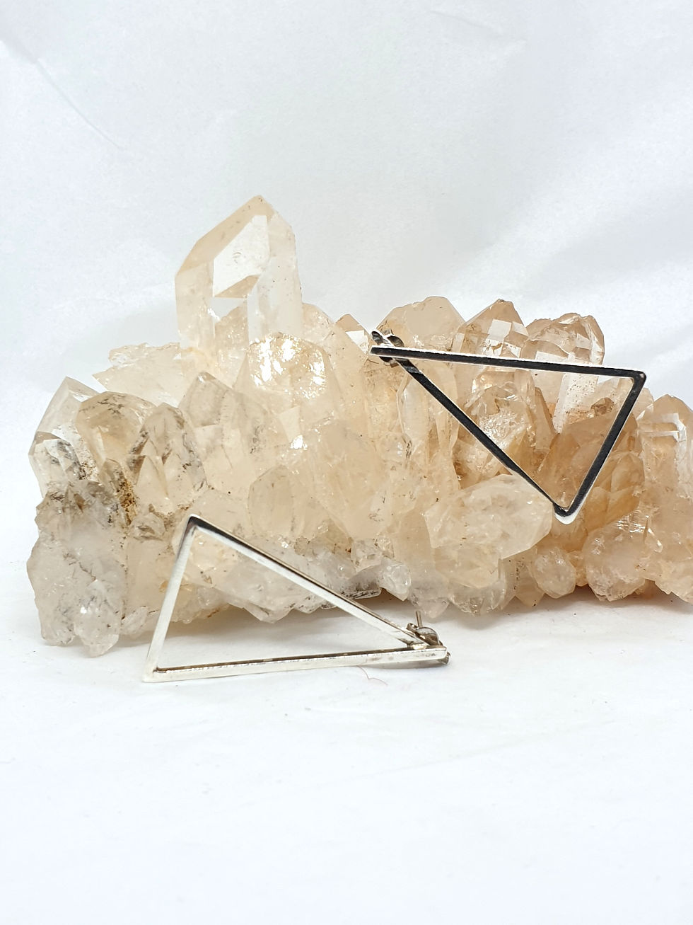 Thumbnail: Crossed Tri earrings