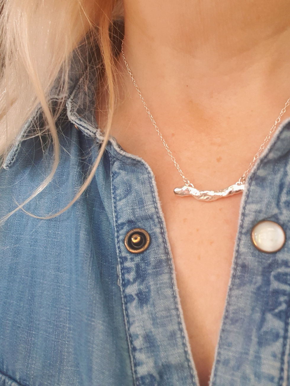 Thumbnail: Twiggy pendant and chain