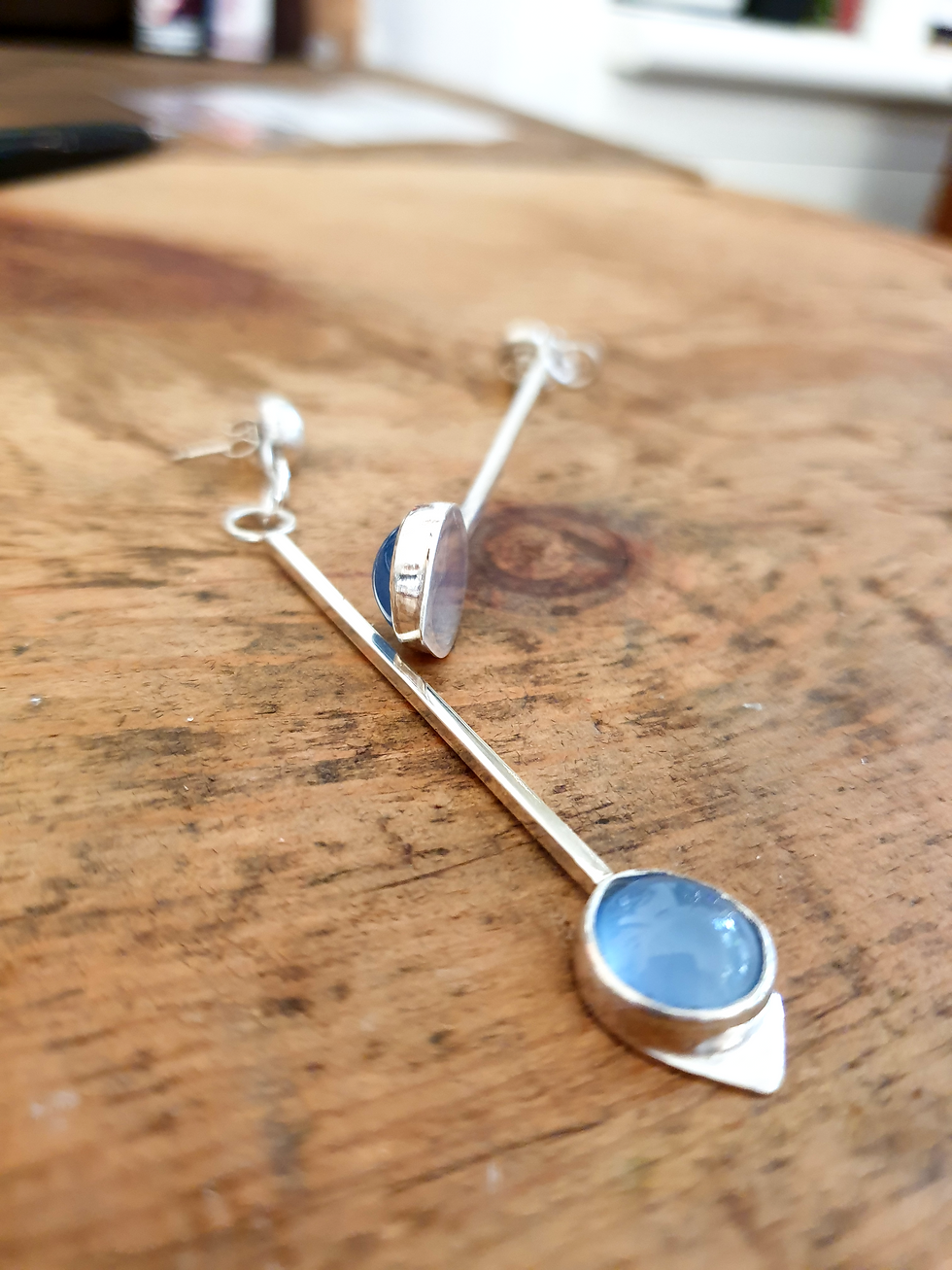 Thumbnail: Water droplet Blue agate bar earrings