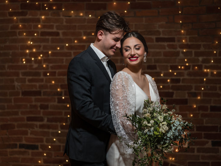 Bride and groom in Buckinghamshire