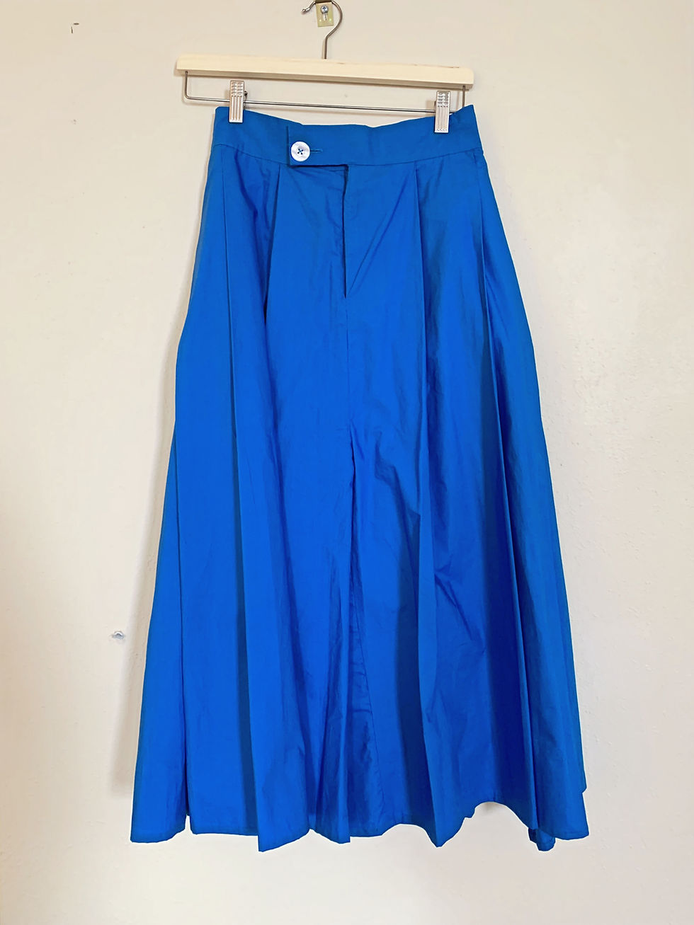 Thumbnail: PLEATED TROUSERS 