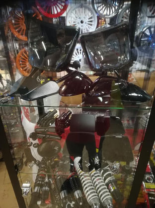 Weihachten DEZ 2020 Vespa Shop (15).JPG