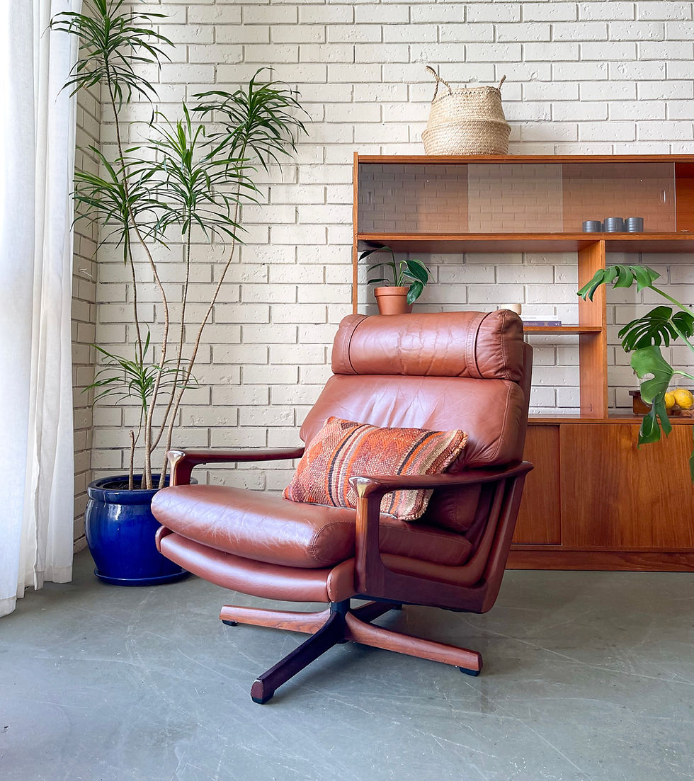 Thumbnail: Vintage Tessa T21 in full grain leather (2 available)