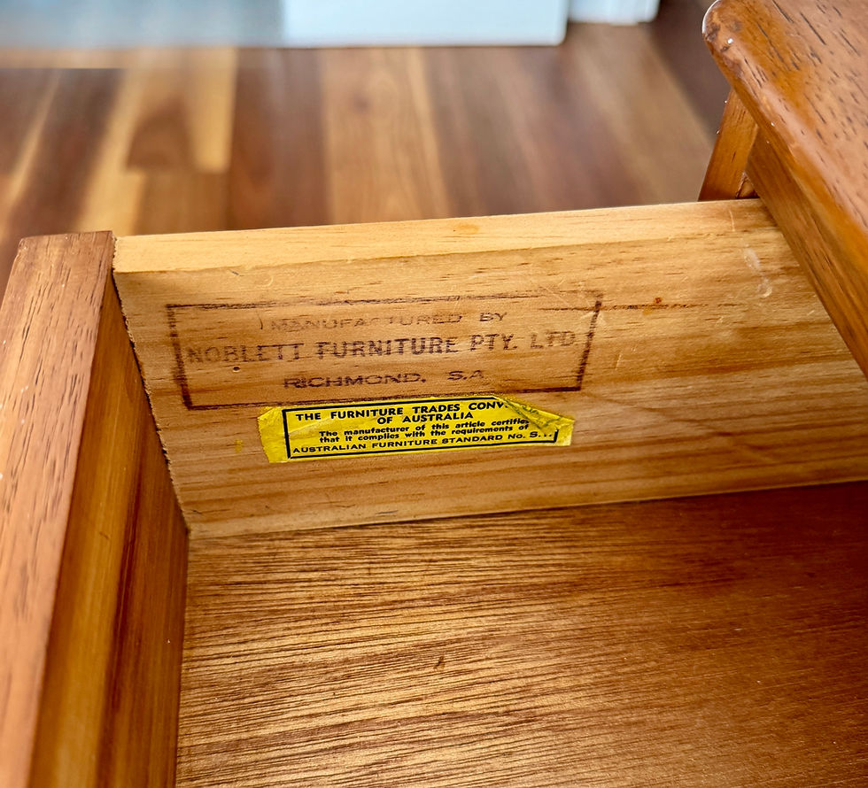 Thumbnail: Telephone table / seat