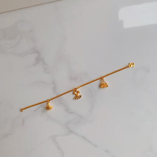 916 Gold Fashionista Charm Bracelet