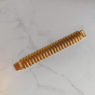 916 Gold Thick Rectangle Bracelet