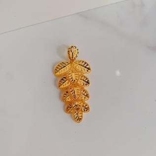 916 Gold Leaves Pendant (sold out)