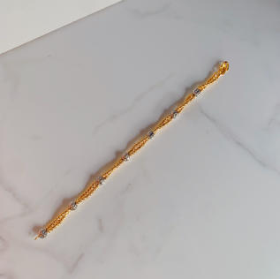 916 Gold Two Tone Bead Bracelet