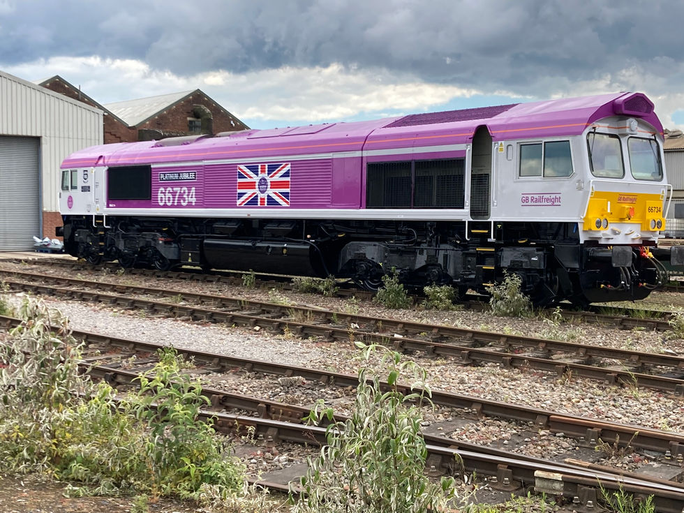 Queen Train.jpeg
