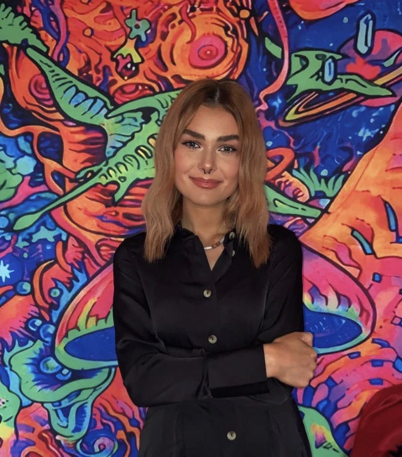 Writer: Summer Mcgibbon