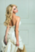 abito da sposa in garza di seta