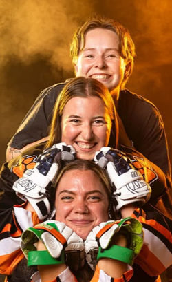 Ally B Jade Bridget_edited