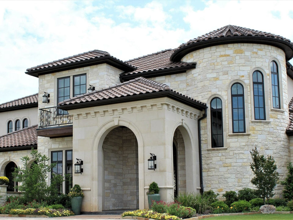 crystal 4,6,8 shell texas limestone masonry stone natural chopped.jpg