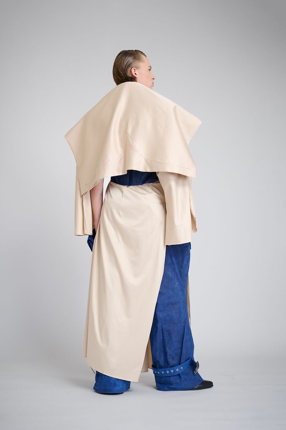 Thumbnail: Trench Coat-Inspired Long Shirt with Convertible Cape and Deep Neckline