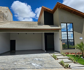 Fachada residência condomínio em Araxá