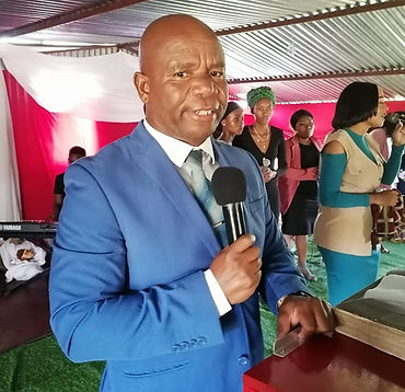 pastor lav.jpg