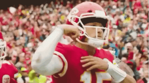 Mahomes GIF.gif