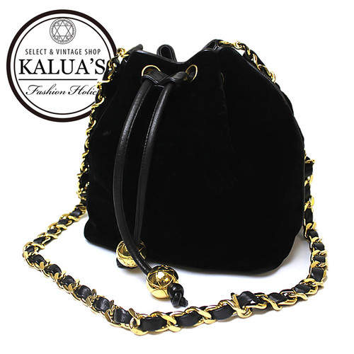 CHANEL / シャネル ポーチ付き！ココマーク ベロア巾着チェーン  