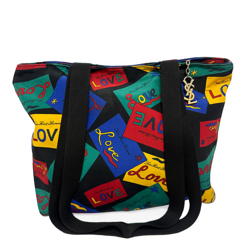 イヴサンローラン LOVE柄 トートバッグ ロゴチャーム付き 30%OFF】YSLロゴチャーム LOVE マルチカラーナイロントート | kaluas