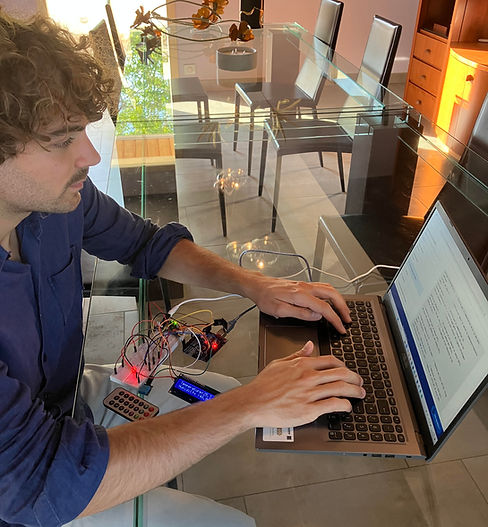 maxime_travail.jpg