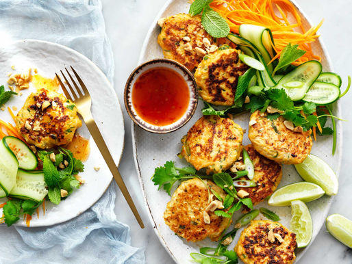 Thai chicken burgers