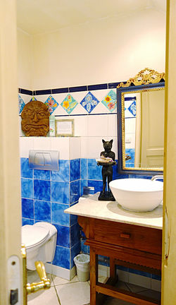 Powder Room, Ground Floor