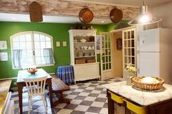 A Family Provencal KItchen