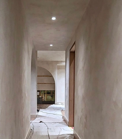 Limwash hallway 