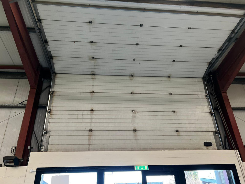 Interior washing of building