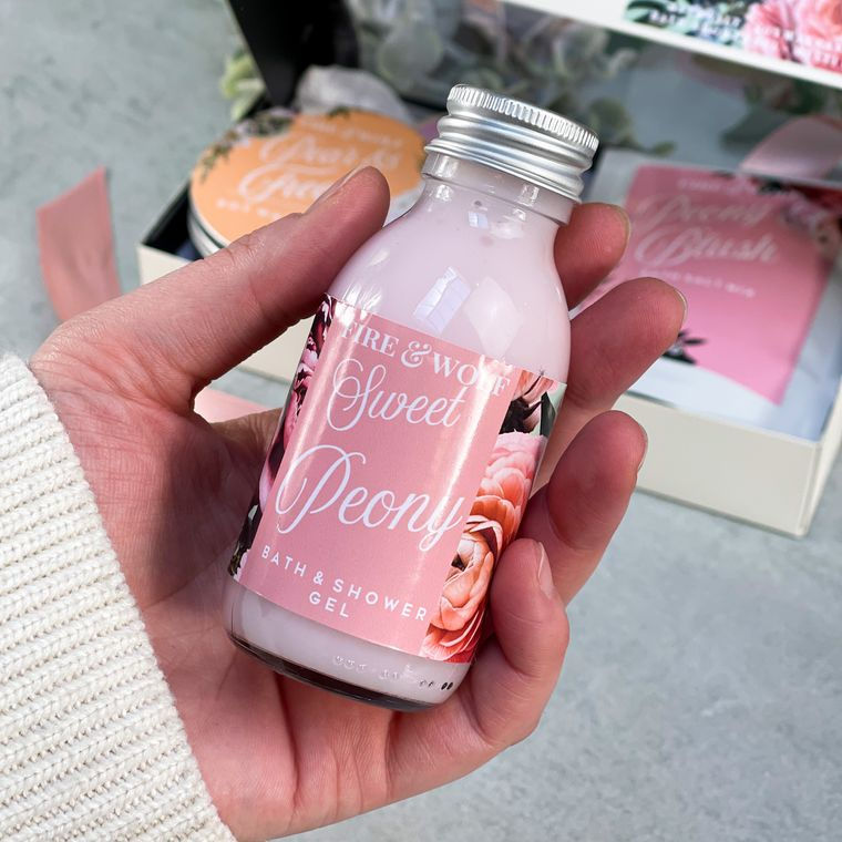 Thumbnail: Fire & Wolf Flowers For You Pamper Gift Set