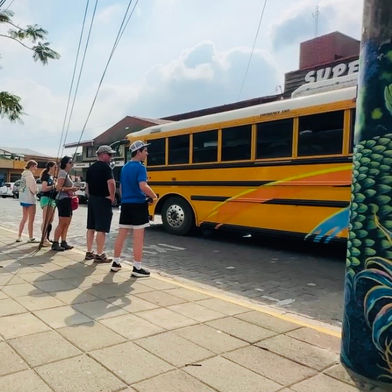 Suspensión de ruta Tilarán - Monteverde deja sin conexión pública directa a personas usuarias 