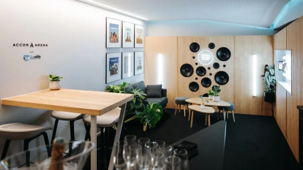centre-spaces-accor-arena-met-disposition-40-loges-convertibles-bureaux.webp