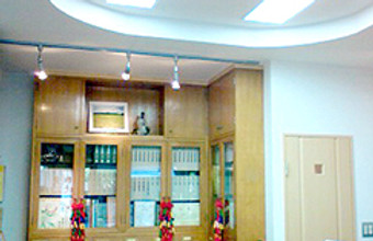 漢方ワカマツ室内