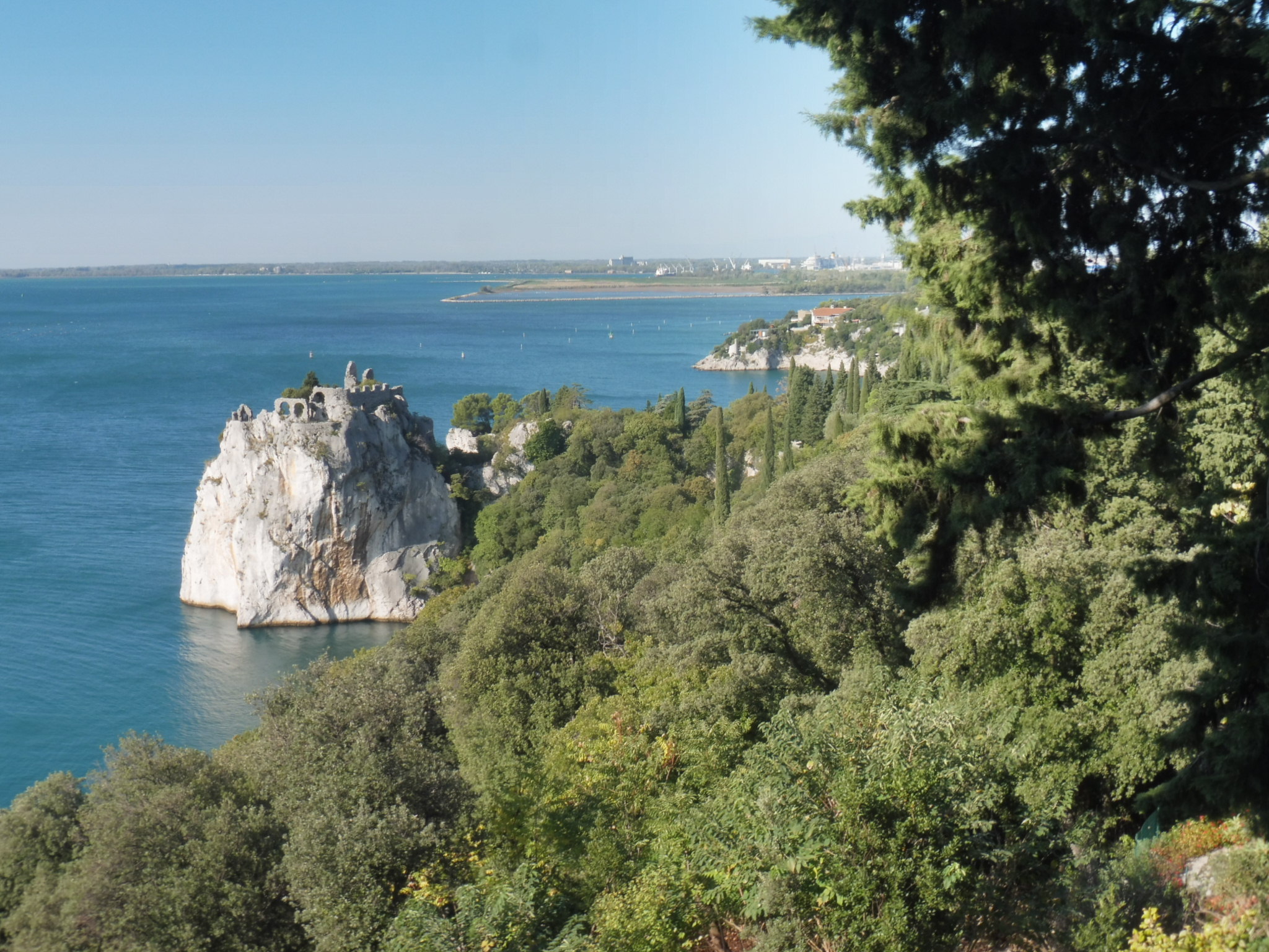 H. Sistiana Views