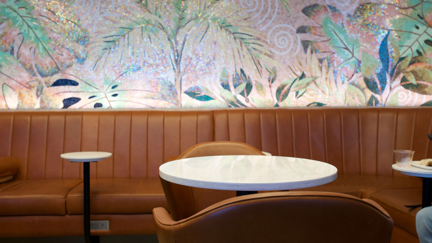 LAX Delta Sky Lounge