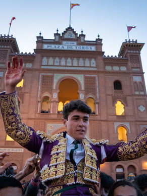 PUERTA GRANDE PARA JAROCHO EN SU DEBUT EN MADRID
