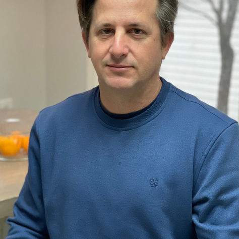 Welcoming Our Featured Artist of March 2021, Hans Krause, to Gallery 120