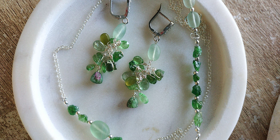 Thumbnail: Natural Gem Tsavorite, Green Kyanite, Fluorite, Apatite, Ruby Zoisite Set